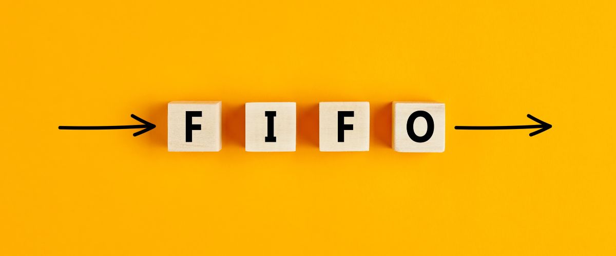 مقایسه FIFO و LIFO